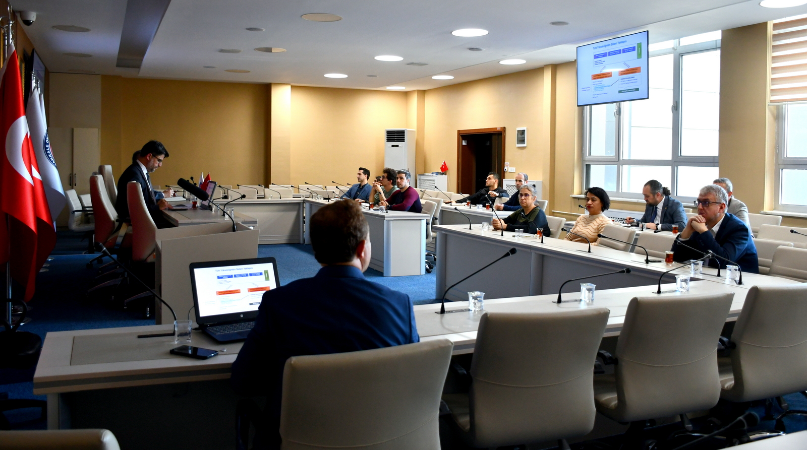 ÇOMÜ, Veriye Dayalı Stratejik Yönetim ile Akademik Performansını Yükseltecek