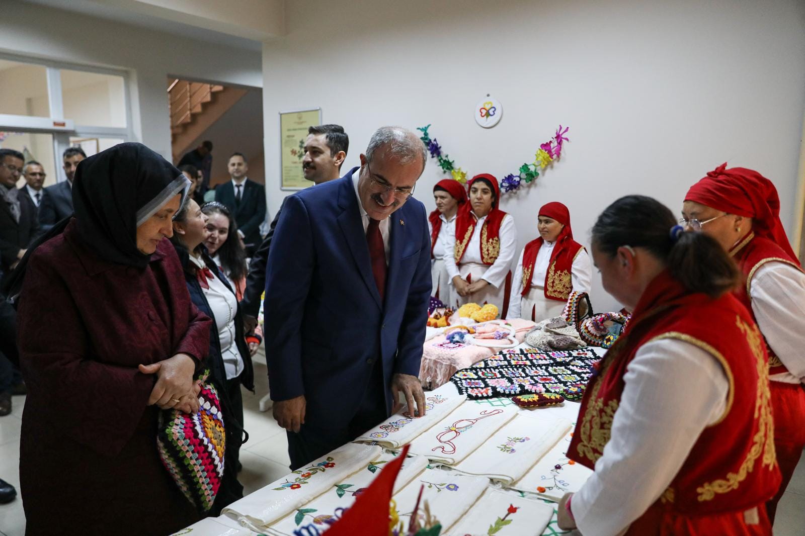 Sevgi varsa engel yok