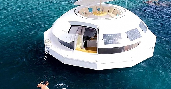 Dünyanın İlk Yüzen Ekolüks Oteli