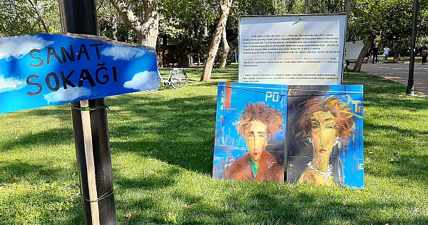 Yerel sanatçıların el emekleri sergileniyor