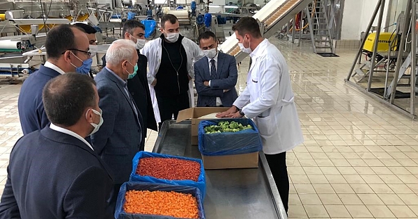 Vali Aktaş&#039;tan Ulubay Hava Deposuna ziyaret