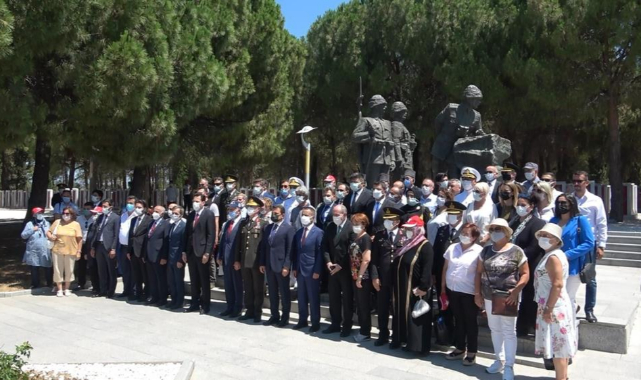 15 Temmuz şehitleri için Şehitler Abidesi’nde tören düzenlendi