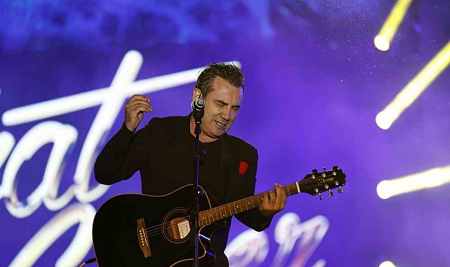 Ferhat Göçer konserinden kareler