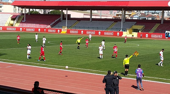 Dardanelspor&#039;da kadro dışılar artıyor