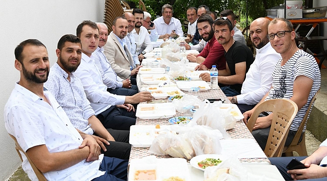 Adatepe köyünde hayır yemeği