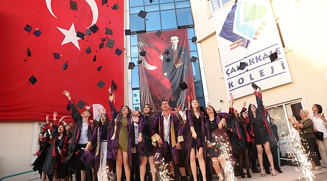 Çanakkale Koleji&#039;nde mezuniyet coşkusu