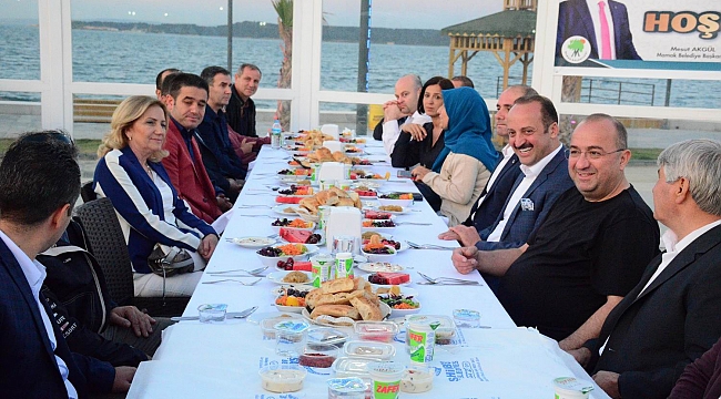 Gider, Eceabatlılarla iftarda buluştu