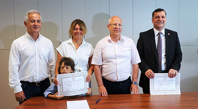 CHP’li vekiller mazbatalarına kavuştu