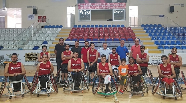 Alp, Milli takıma başarılar diledi