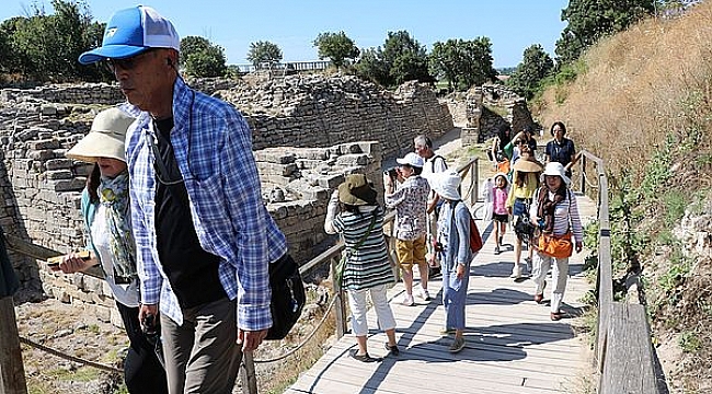 Bayramda TROYA’ya ziyaretçi akını