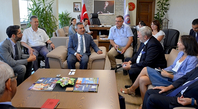 ÇOMÜ'yü de ziyaret ettiler