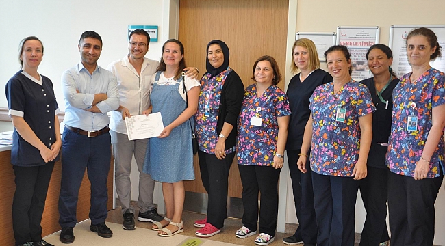 İlk mezunlar belgelerini aldı