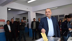 Ayhan Gider oyunu kullandı