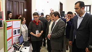 Öğrencilerin projeleri sergilendi