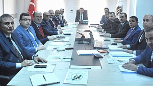 Köylere yatırımlar devam edecek