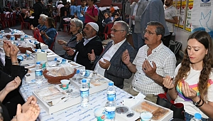 Mahalle iftarları sürüyor