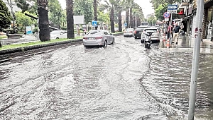 Caddeler göle döndü