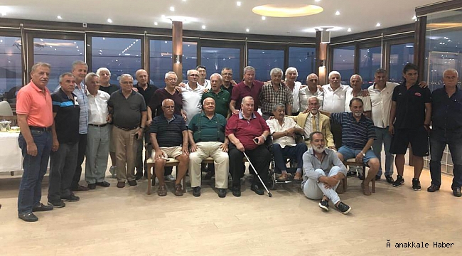 Duayen futbolcular buluştu