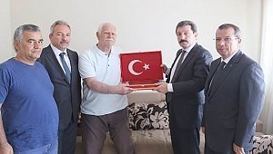 Vali Tavlı’dan Şehit ailesine ziyaret