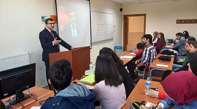 Başkan Öz&#039;den öğrencilere ders