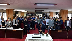 Başkan Öz'e Doğum Günü sürprizi