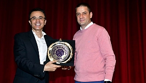 Dr. Saraç, sağlıklı yaşamın sırlarını anlattı