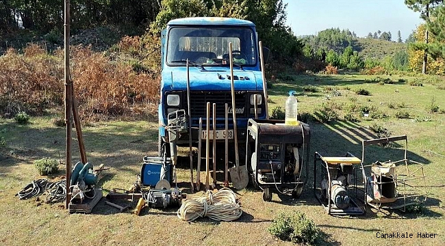 İzinsiz kazı yaparken suçüstü yakalandılar