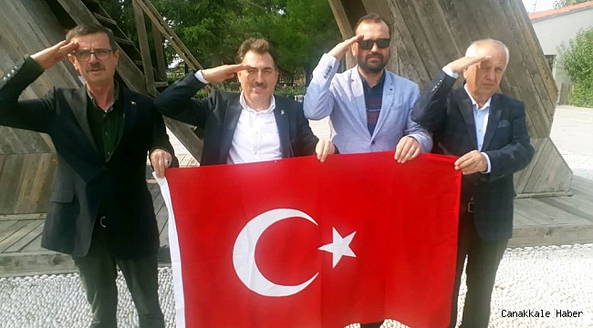 TROİA&#039;dan Mehmetçik&#039;e selam yolladılar