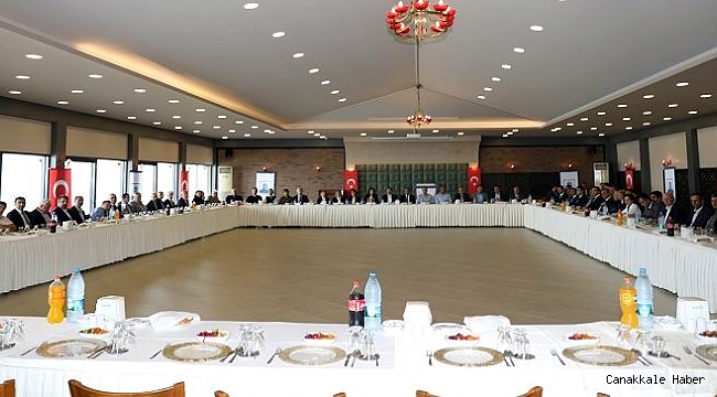 Vali Tavlı, Muhtarlarla buluştu