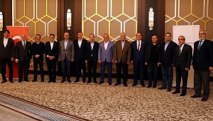 Başkan Gökhan Yalova'da toplantıya katıldı