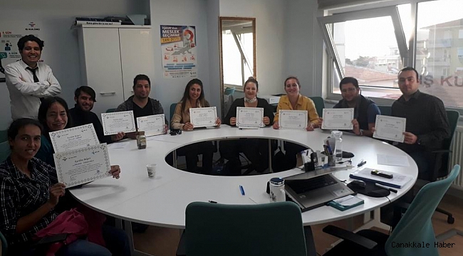 İş Kulübü eğitimleri sürüyor