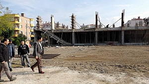 Köklü, okul inşaat çalışmalarını inceledi