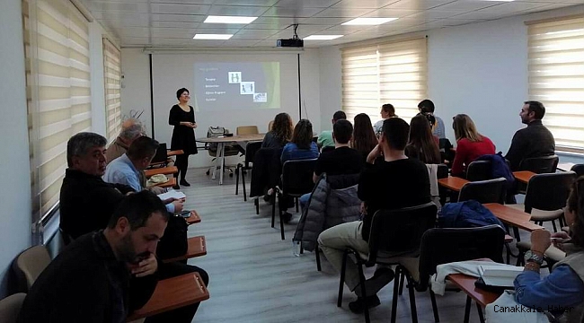 Muhtar Evinde proje yazma eğitimi