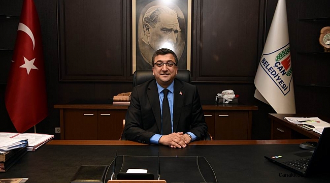 Öz; “Öğretmenler, aydınlık geleceğin fedakâr kahramanlarıdır”