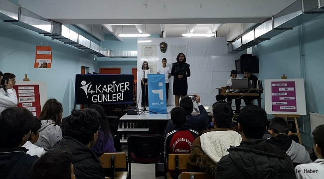 İŞKUR&#039;dan öğrencilere sunum