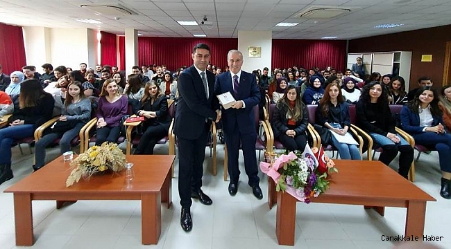 Vali Kamçı’dan üniversitelilere yöneticilik dersi