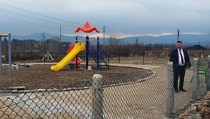 Ayvacık'a yeni çocuk parkı yapıldı