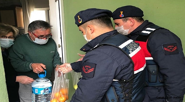 Ayvacık’ta Vefa Grubu gönülleri ısıtıyor