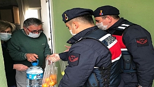 Ayvacık’ta Vefa Grubu gönülleri ısıtıyor