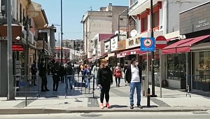 Çarşı caddesinde yoğunluk yaşandı