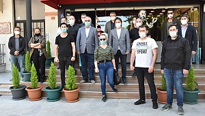 Berber ve kuaförler hizmete hazır