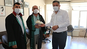 Başkan Uygun, hukukçuları kutladı