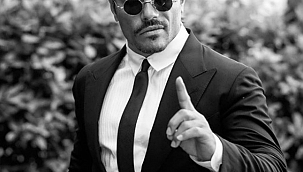 Nusret Gökçe arabayla yarıştığı paylaşımı ile dikkat çekti