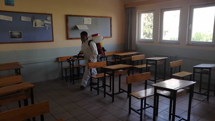 KPSS öncesinde okullar dezenfekte edildi