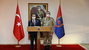 Vali Aktaş, 116. Jandarma Eğitim Alay Komutanlığını ziyaret etti