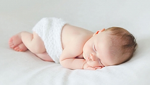 Yenidoğana ve 1 yaşındaki bebeklere göz kontrolü şart