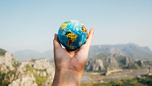 5 milyon 334 bin kişi seyahate çıktı