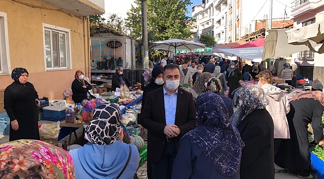 Halkın sorunlarını not alıyor