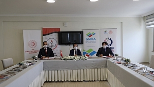 Minik Eller Hayata Hazırlanıyor