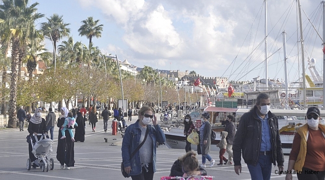 2020&#039;nin son gününde Marmarisliler güzel havanın keyfini sürdü